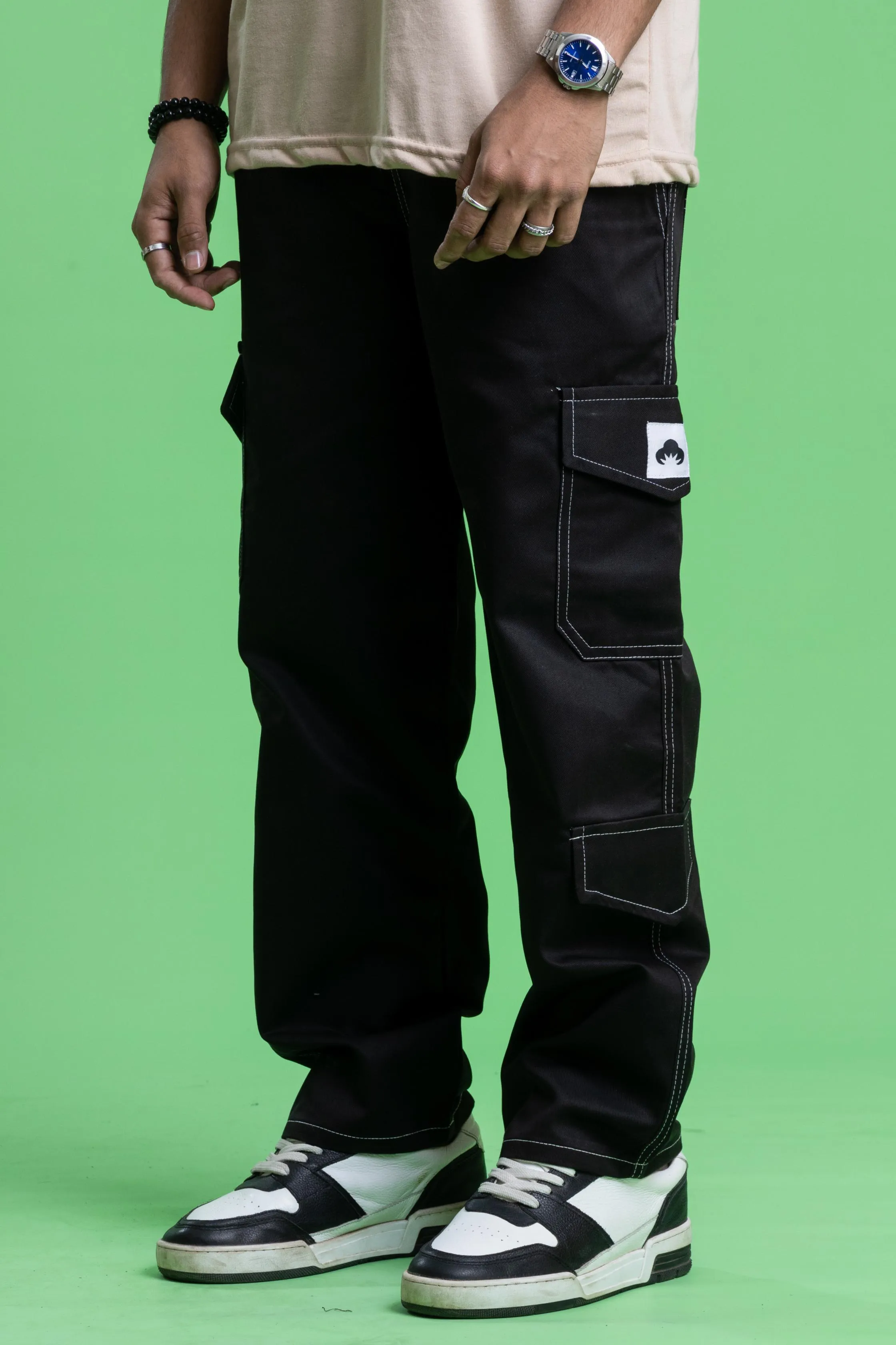 BLACK CONTRAST CARGO PANT