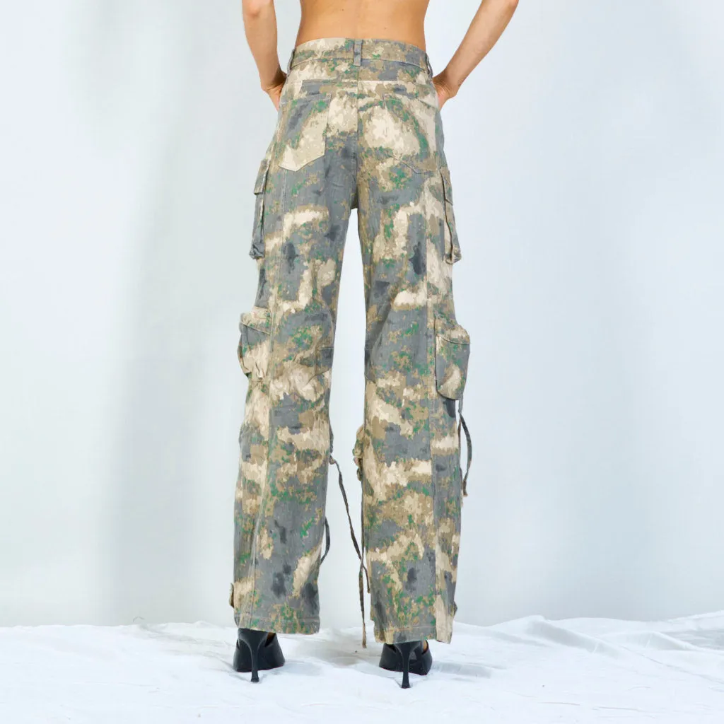 Camouflage cargo pants with multiple pockets wholesale