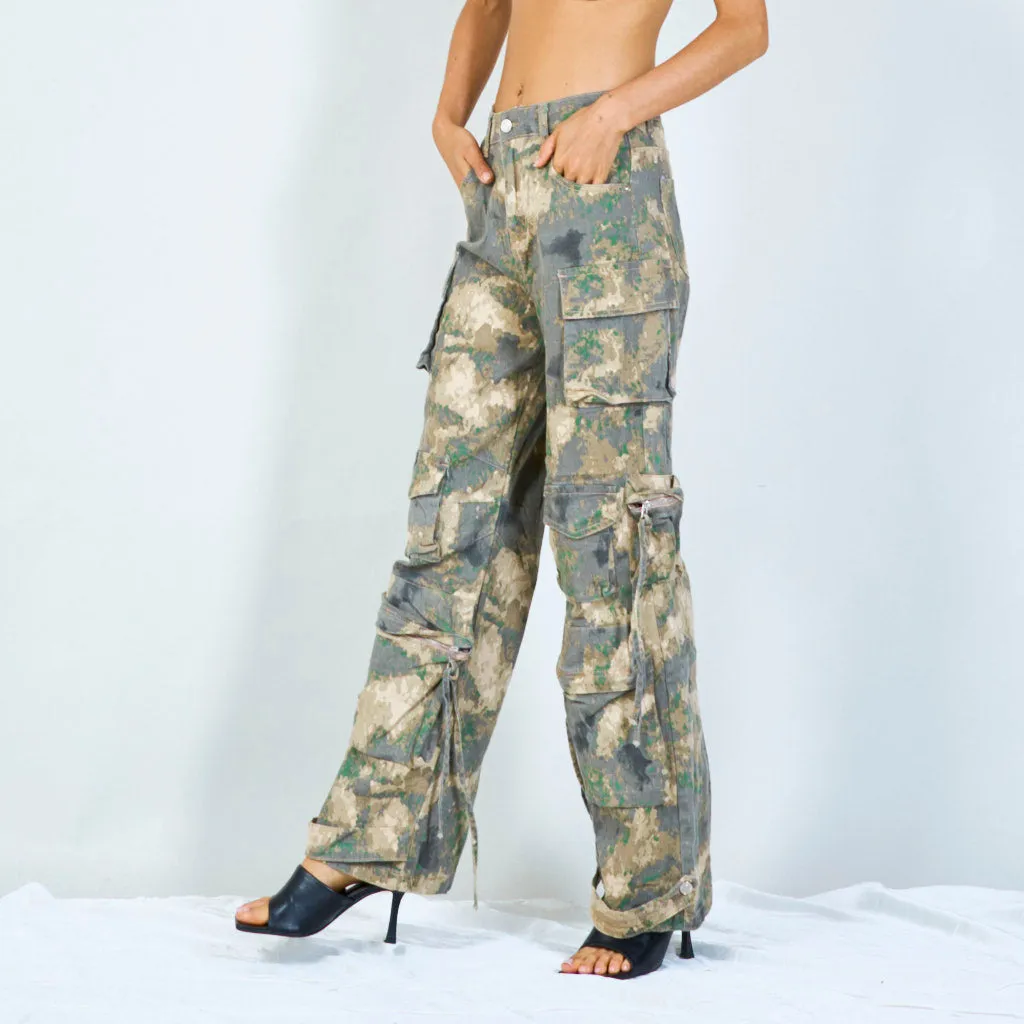 Camouflage cargo pants with multiple pockets wholesale