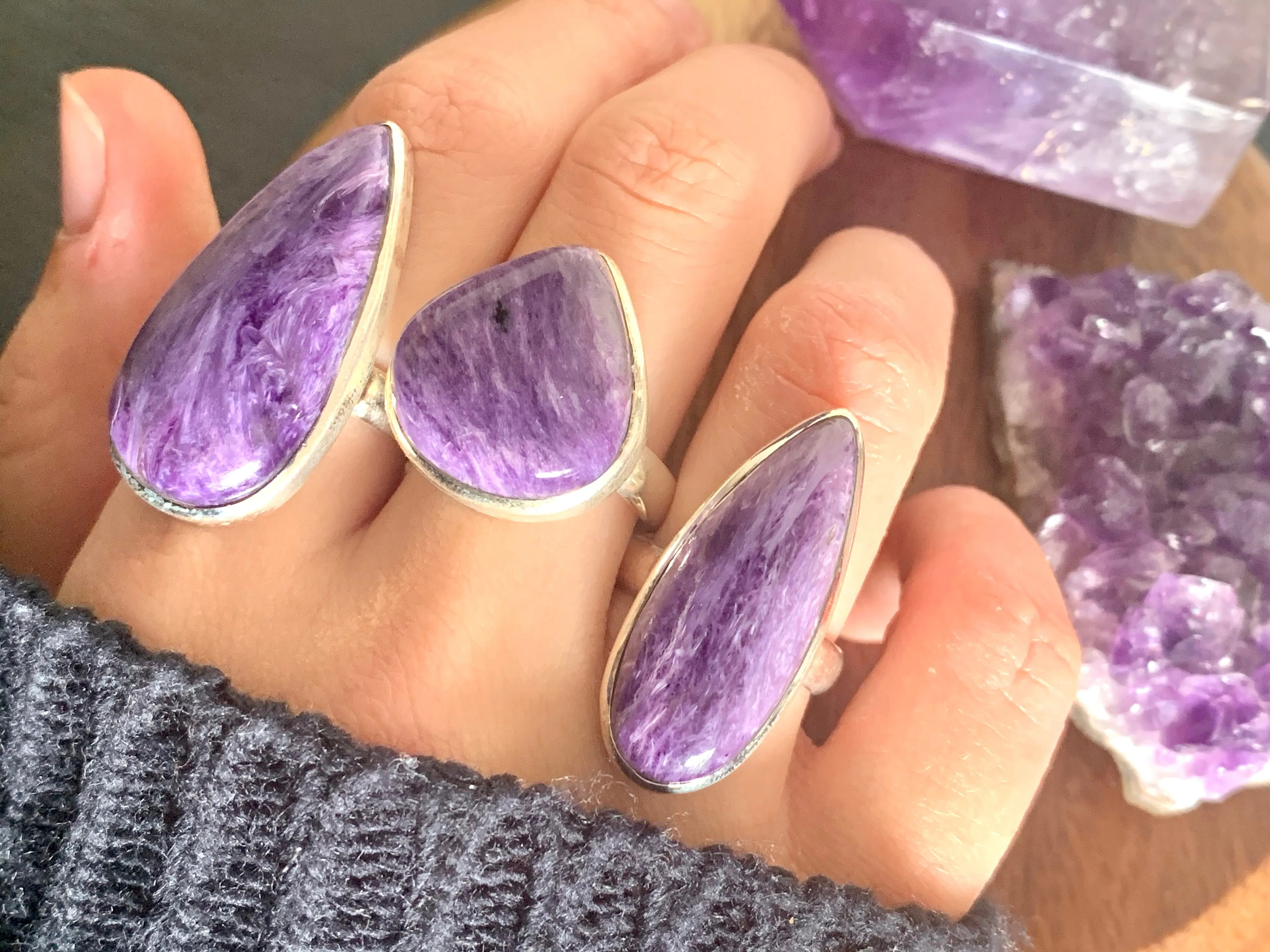 Charoite Akoni Rings - Teardrop