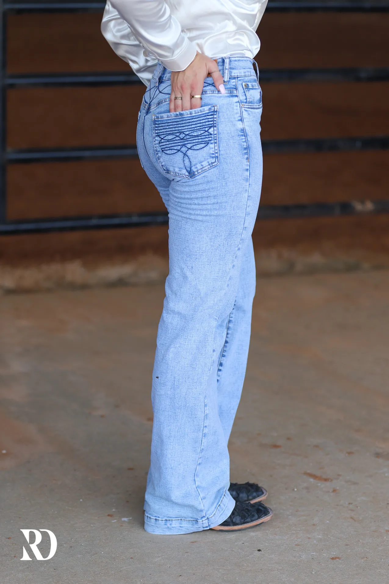 CHEYENNE ACID WASH TROUSER JEANS