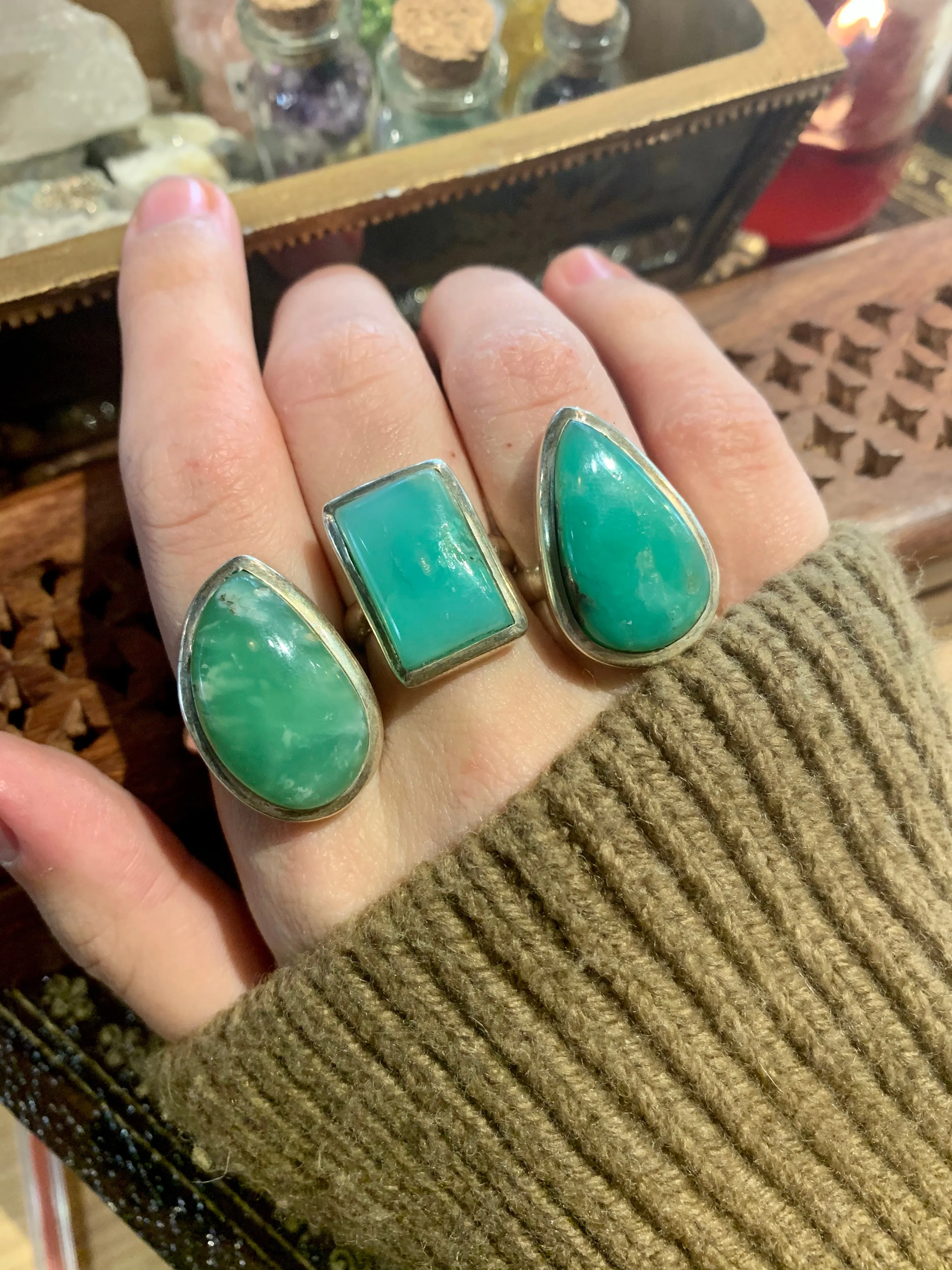 Chrysoprase Akoni Mix Rings (US 8.5)