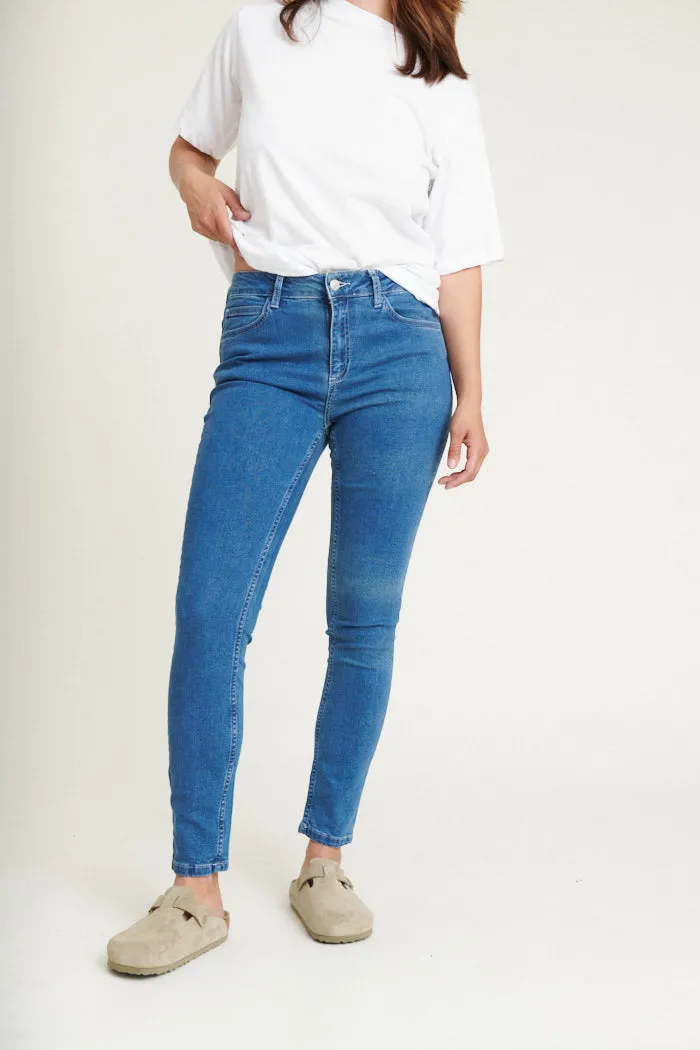 Eve Jeans - Denim Blue