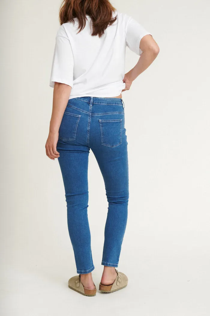 Eve Jeans - Denim Blue