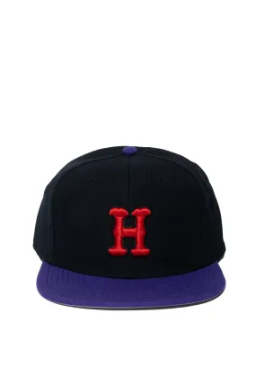 HOMERUN H LOGO FLAT VISOR CAP PURPLE/BLACK