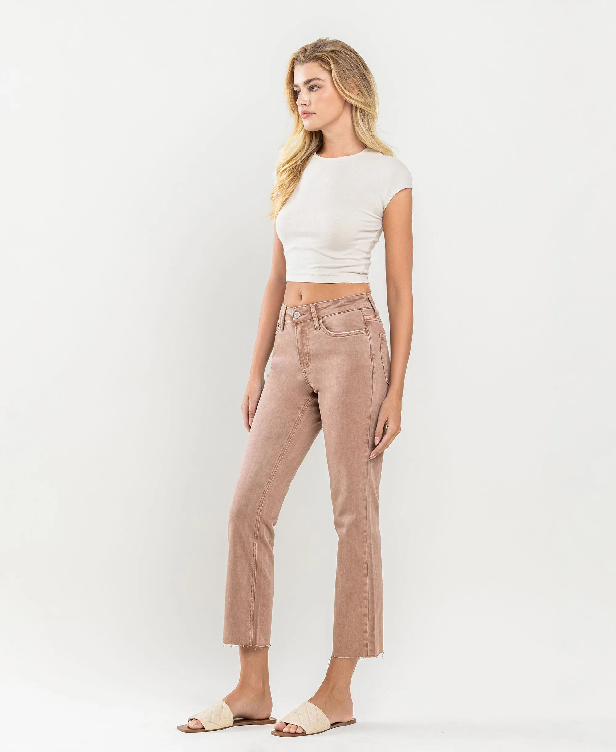 Leading - Mid Rise Straight Jeans