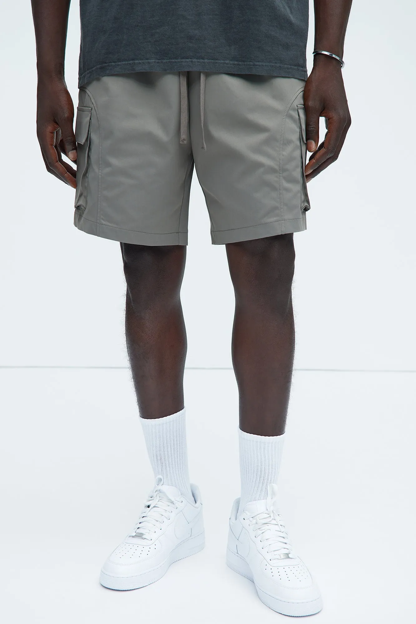 Max Cargo Shorts - Grey