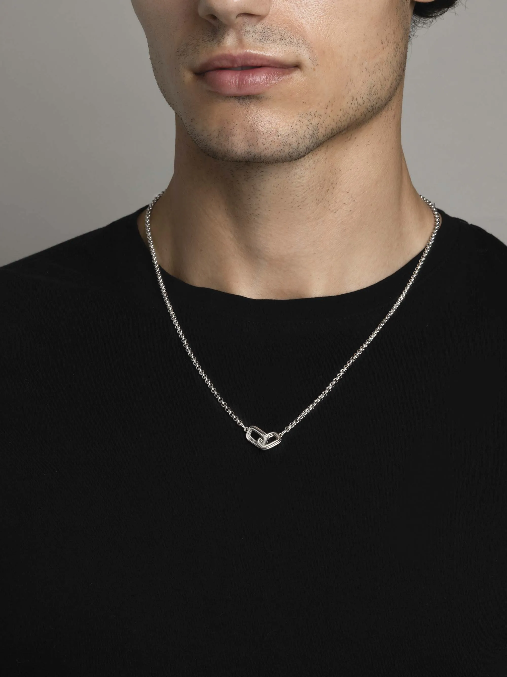 Men's Chain with Interlocking Rings