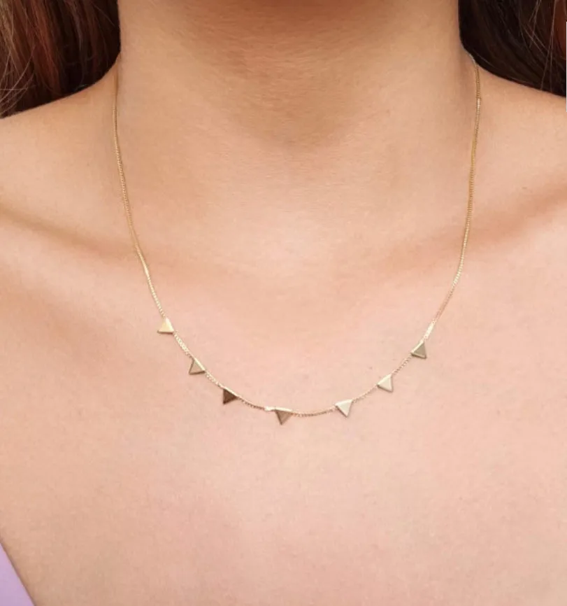 NECKLACE TRIANGLES