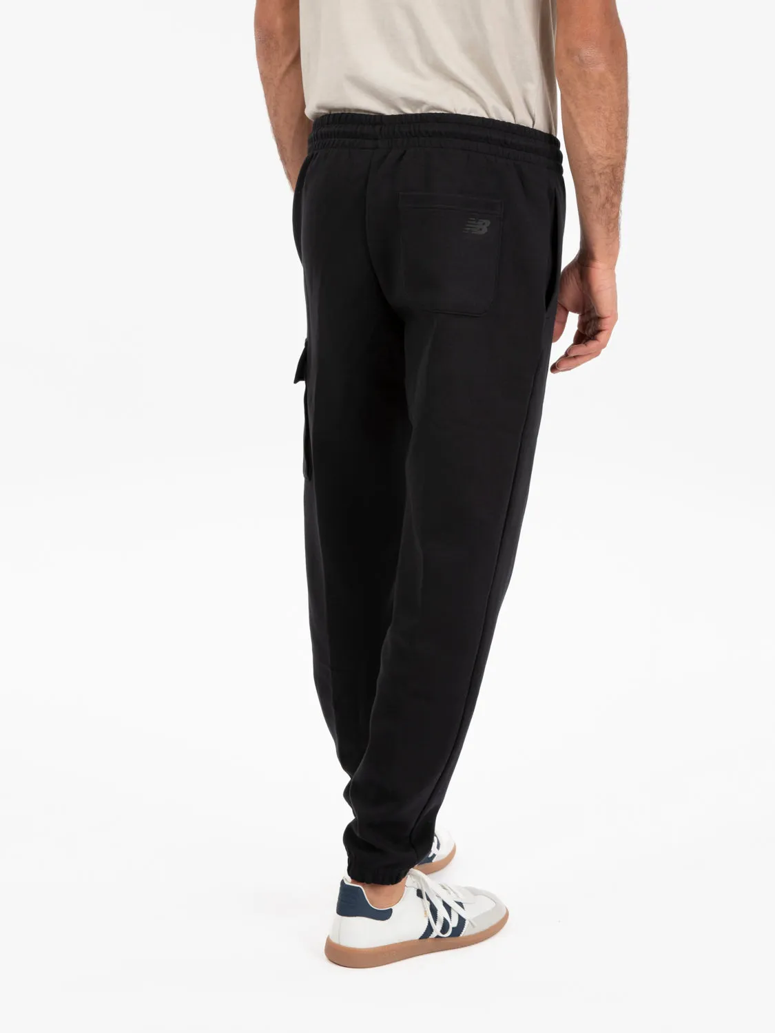 Shifted cargo jogger black