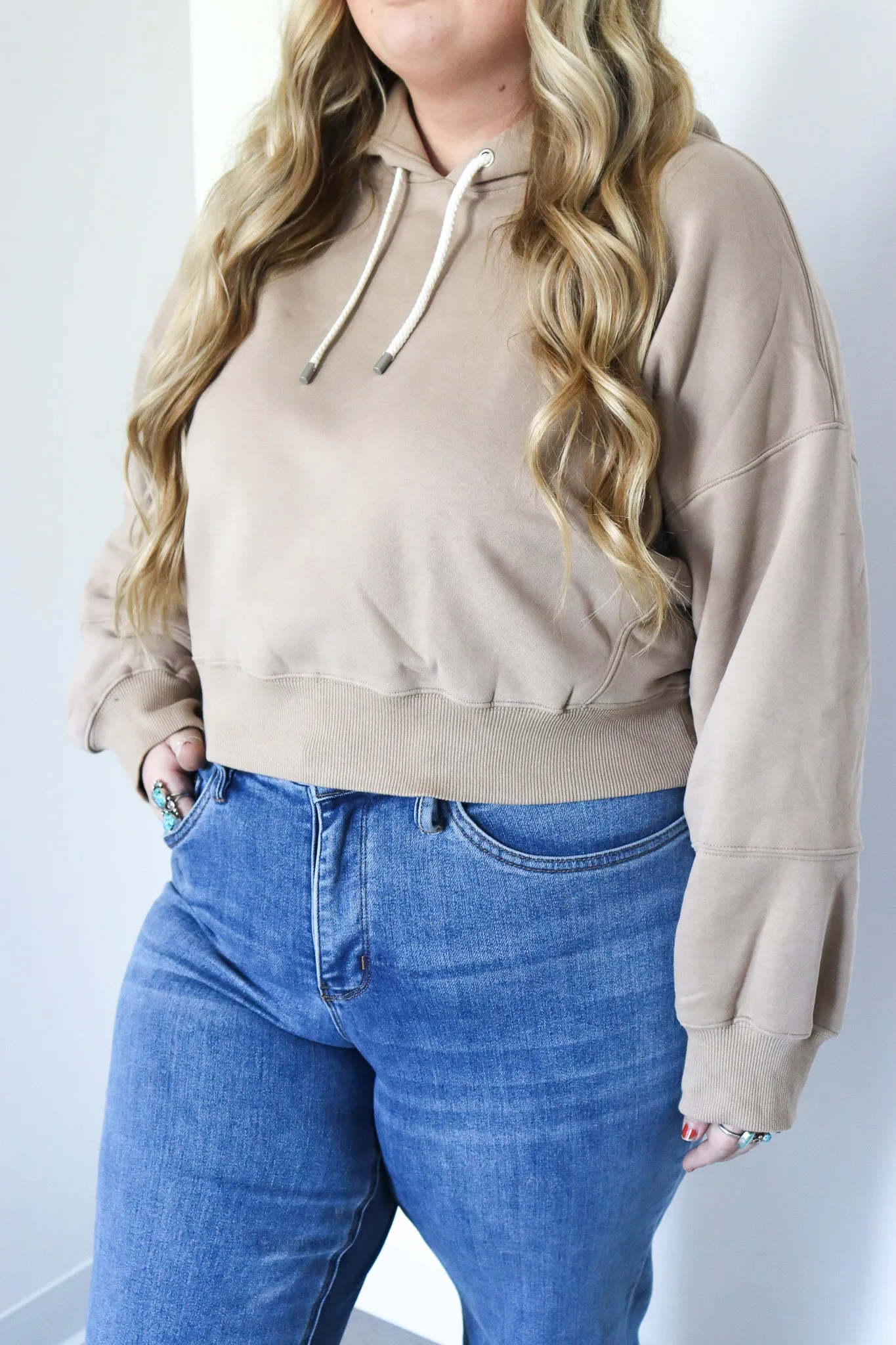 The Weekender Crop Hoodie (BFCM)