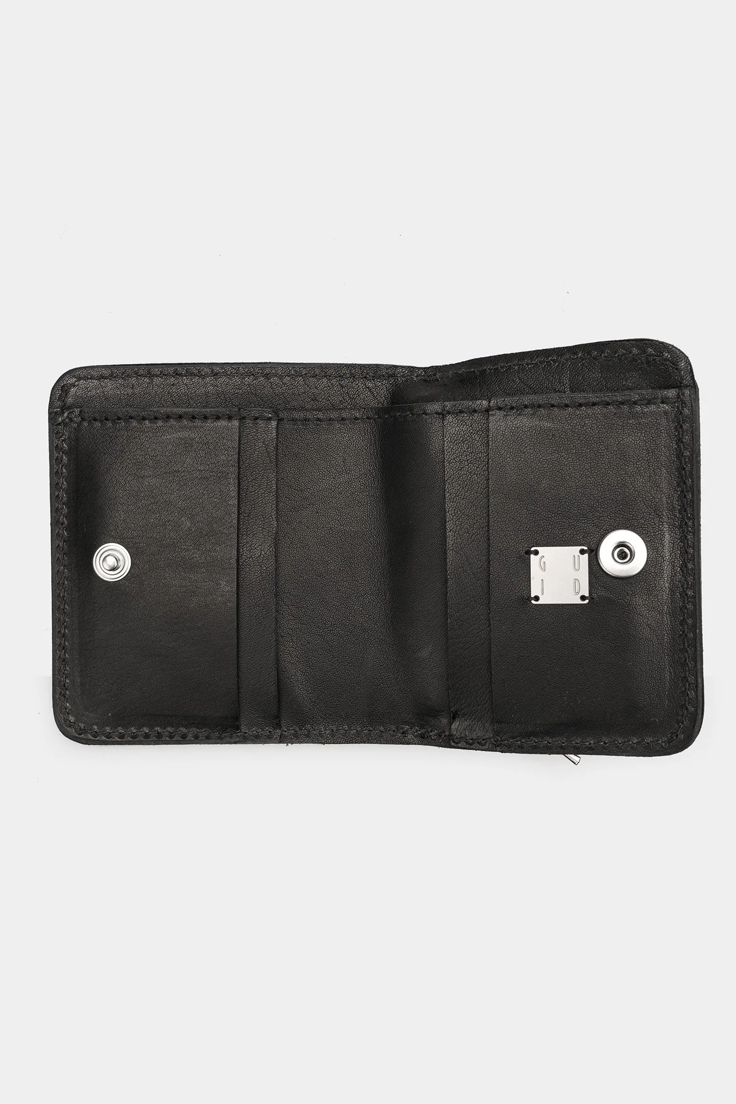 Zip leather wallet | C8