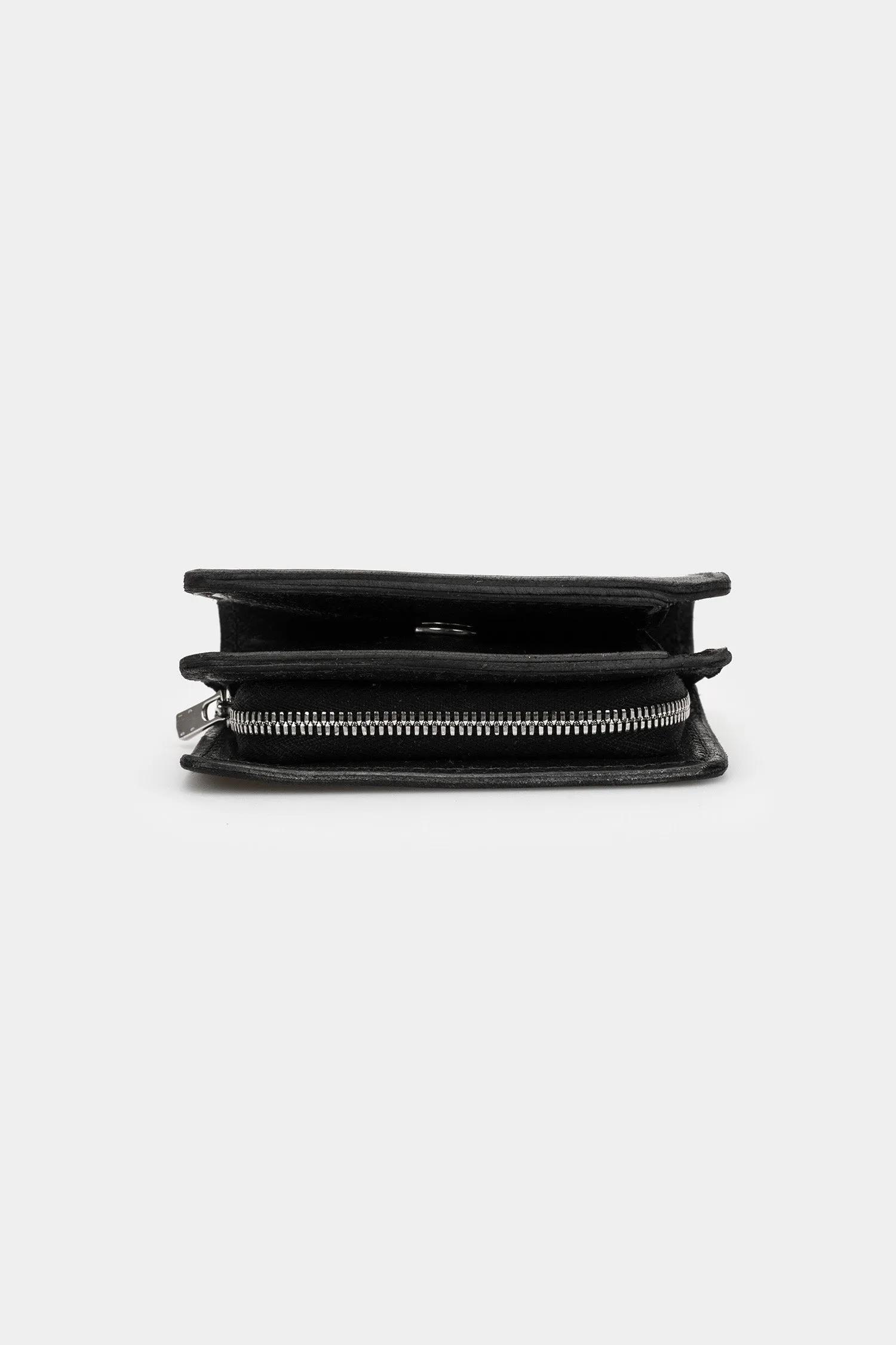 Zip leather wallet | C8